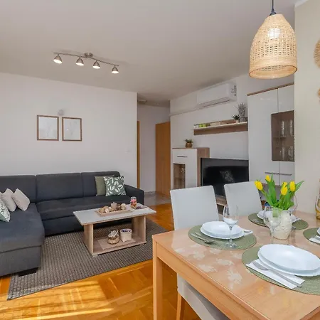 Διαμέρισμα Slava Σπλιτ